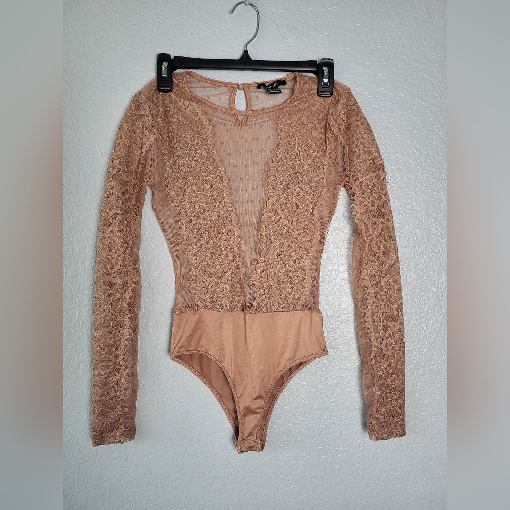 Contemporary Sheer Lace Long Sleeve Forever 21, size S, Pink color
